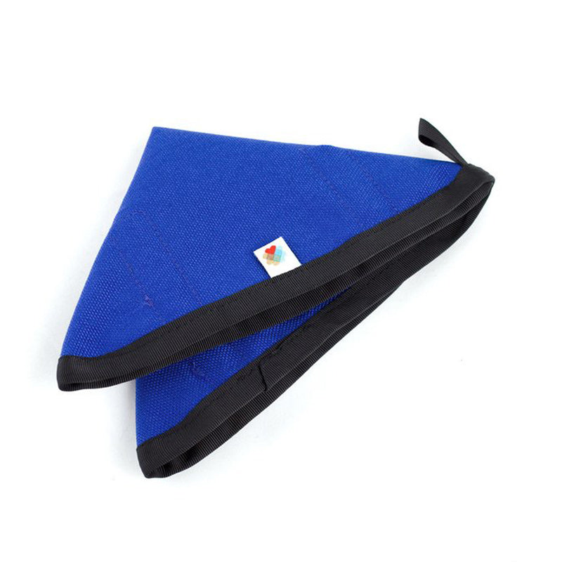 Funston-Travel-Dog-Bowl-Wildebeest-Royal-Blue-2