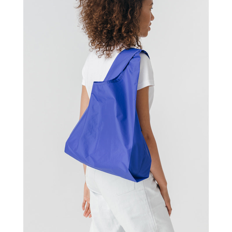 Standard-Baggu-Cobalt-Blue-Lifestyle-3