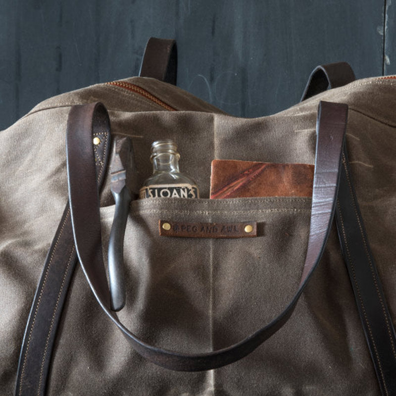 peg-and-awl-weekender-bag-truffle-2